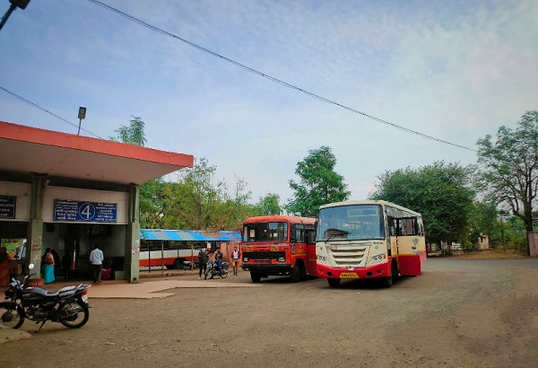 msrtc chandur railway bus depo